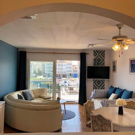 Appartement 80 M2,Port Rhodes D-2 Chambres, Terrasse Panoramique, Vue Sur Le Canal Principal D'Empuriabrava Exteriör bild