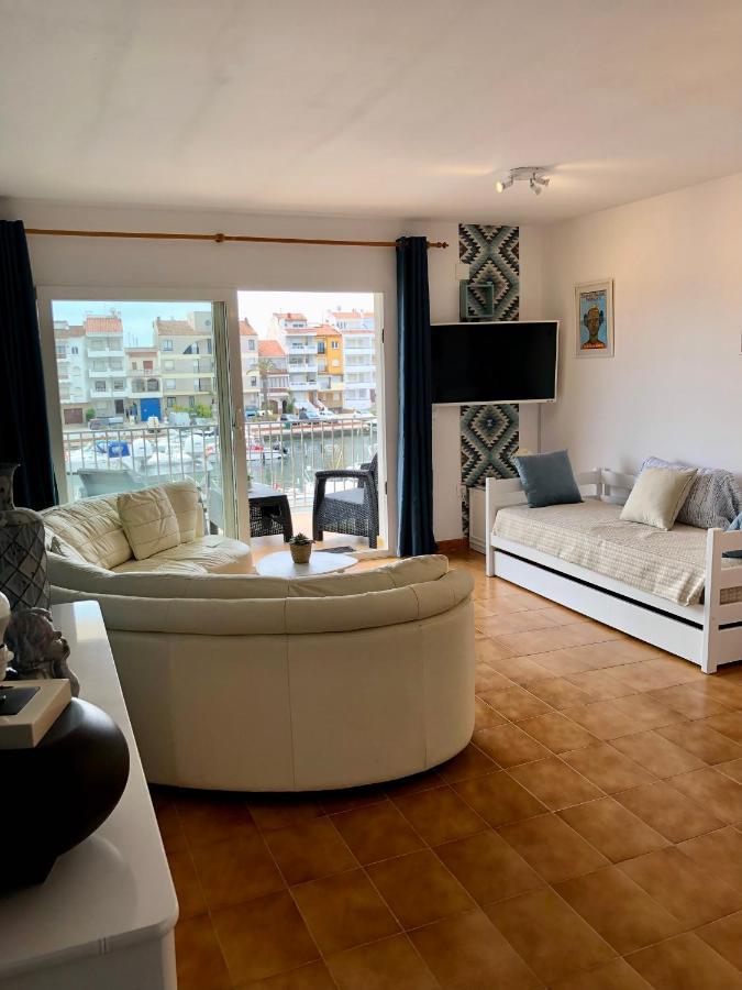 Appartement 80 M2,Port Rhodes D-2 Chambres, Terrasse Panoramique, Vue Sur Le Canal Principal D'Empuriabrava Exteriör bild