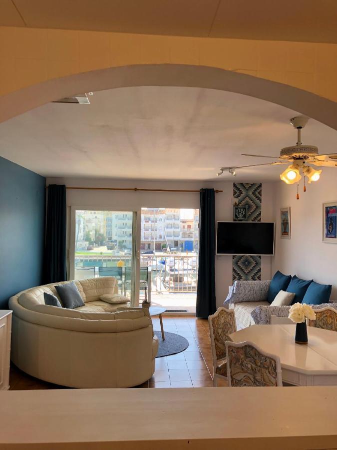 Appartement 80 M2,Port Rhodes D-2 Chambres, Terrasse Panoramique, Vue Sur Le Canal Principal D'Empuriabrava Exteriör bild