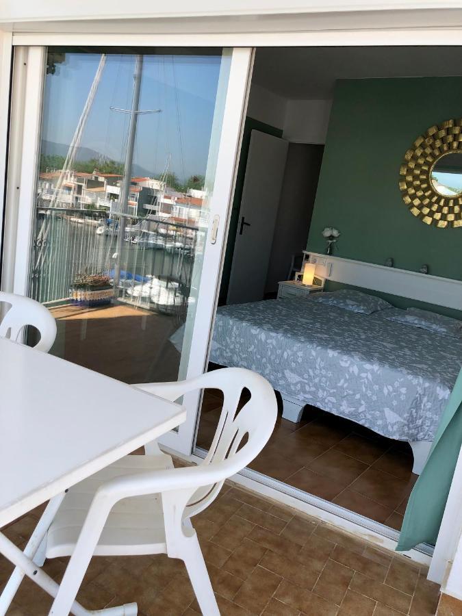 Appartement 80 M2,Port Rhodes D-2 Chambres, Terrasse Panoramique, Vue Sur Le Canal Principal D'Empuriabrava Exteriör bild