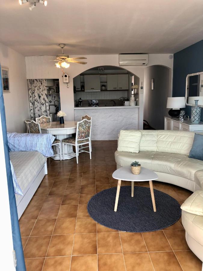 Appartement 80 M2,Port Rhodes D-2 Chambres, Terrasse Panoramique, Vue Sur Le Canal Principal D'Empuriabrava Exteriör bild